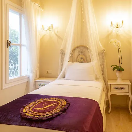 Lukka Exclusive - Adult Only +12 4* קס